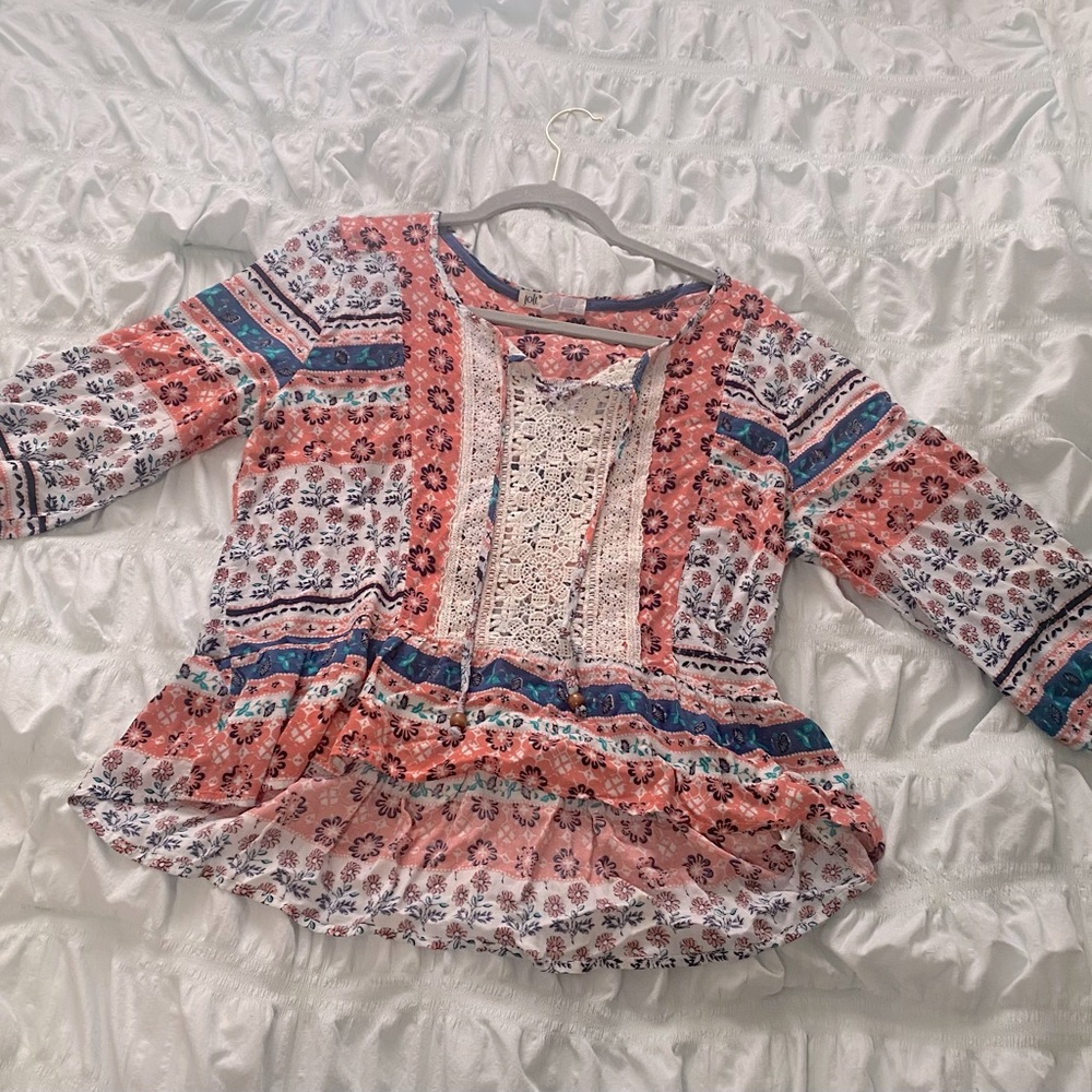 Jolt boho top with lace - Picture 1 of 3